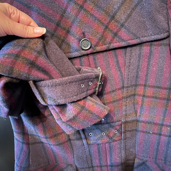 BCBG MaxAzria plaid coat - Picture 4 of 8